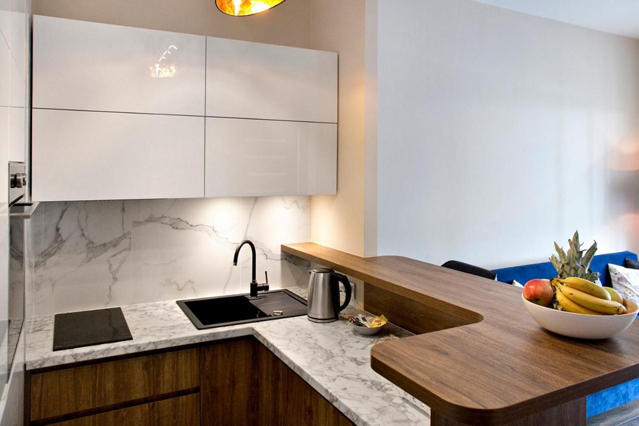 Prymasa Tysiaclecia - P&O Serviced Apartments Varşovia Exterior foto